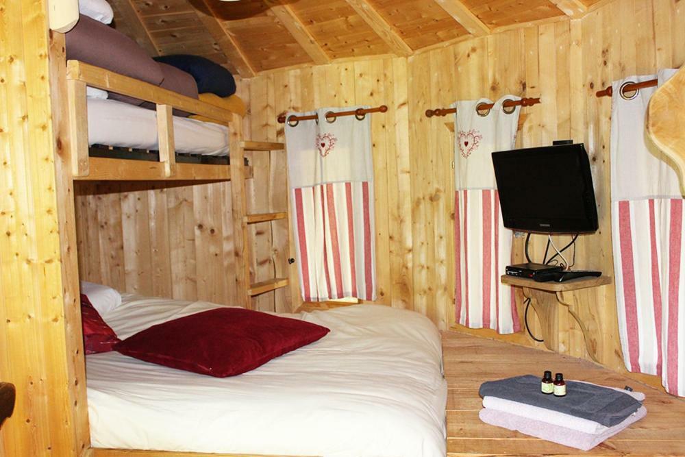 Domaine De Syam - Gites, Chambres D'Hotes & Cabanes 외부 사진